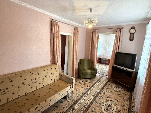 будинок за адресою Моторна вул., 162