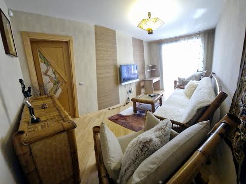 квартира за адресою Академіка Євгена Лазаренка вул., 48а