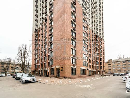 квартира за адресою Солом'янська пл., 40-А