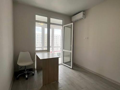 квартира за адресою смт. Авангард, Спрейса вул., 3