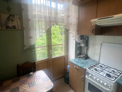 квартира за адресою Басейна вул., 17