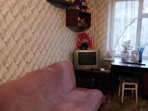 квартира за адресою житловий масив Тополя-2 вул., 5