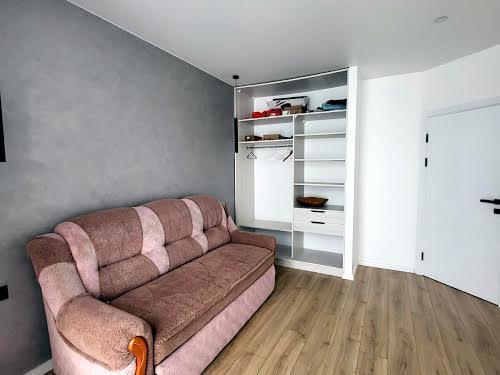 квартира за адресою Височана вул., 18
