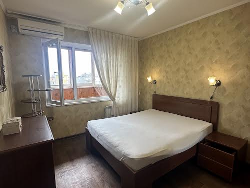 квартира за адресою Рональда Рейгана вул., 30а