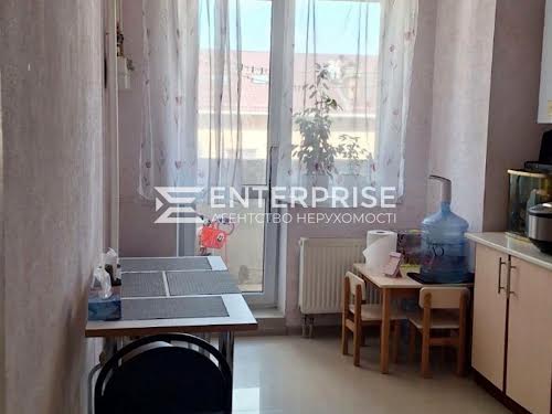 квартира по адресу Леси Украинки ул., 19