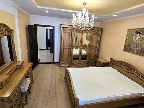 квартира за адресою Лазурна вул., 5 к11