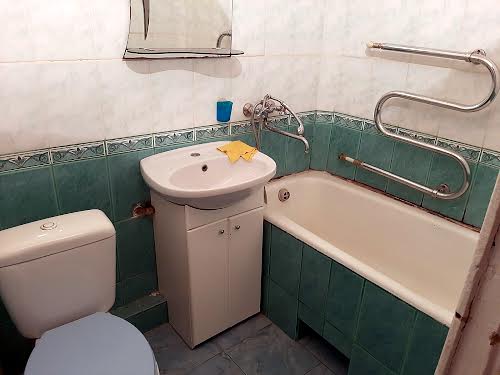 квартира за адресою Планетна вул., 5