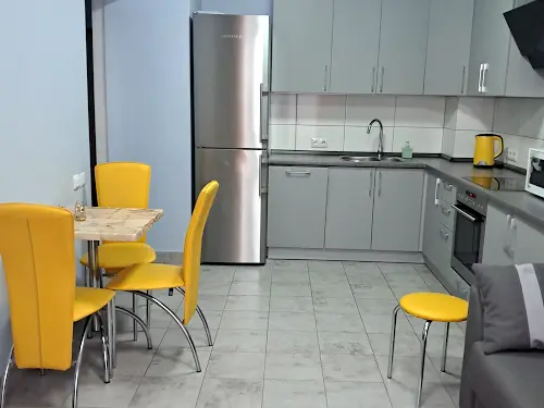 квартира за адресою Михайла Максимовича, 28Д