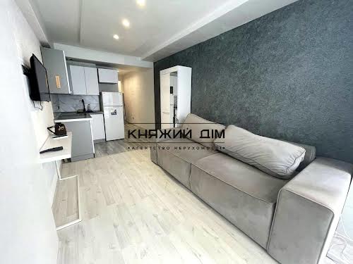 квартира за адресою Академіка Булаховського вул., 2