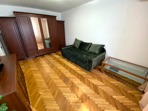 квартира за адресою Оболонська пл. (Дружби Народів СРСР), 8