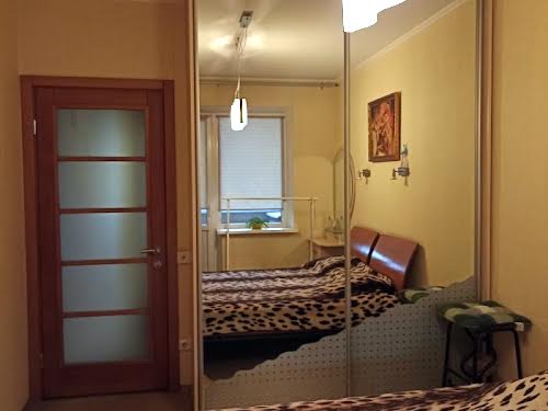 квартира за адресою Джузеппе Гарібальді вул. (Варейкіса), 2