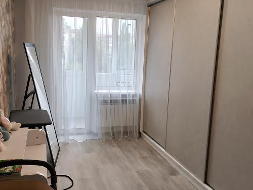 квартира за адресою Будівельників бульв., 28