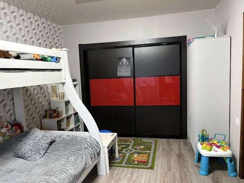 квартира по адресу Чаривная ул., 95