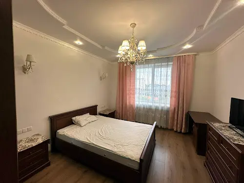 квартира по адресу Долгая ул., 20б