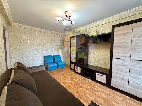 квартира за адресою Леся Курбаса просп., 12а