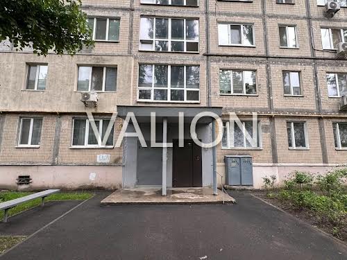 квартира за адресою Зодчих вул., 56