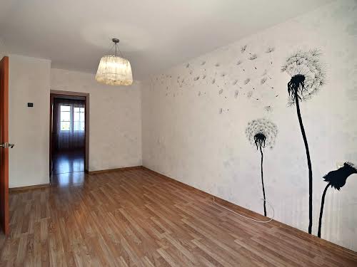 квартира за адресою заводська, 9