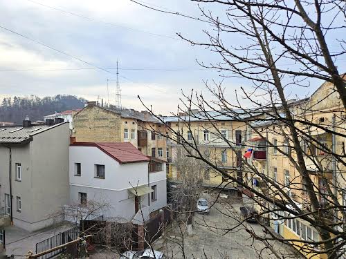квартира за адресою Волинська вул., 15