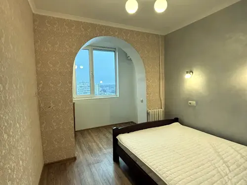 квартира за адресою Братів Горобців вул. (Дмитра Кедріна), 36
