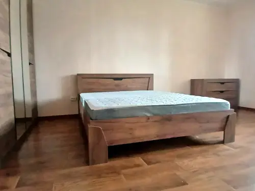 квартира за адресою Ревуцького вул., 54