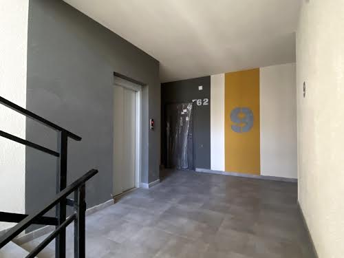 квартира за адресою Боголюбова вул., 9-Б