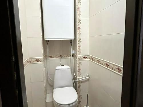 квартира за адресою Ревуцького вул., 11
