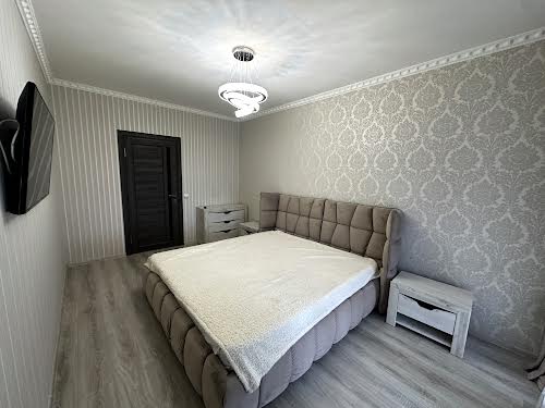 квартира за адресою Василя Стуса вул., 32