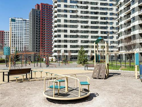 квартира за адресою Олександра Олеся вул., 7