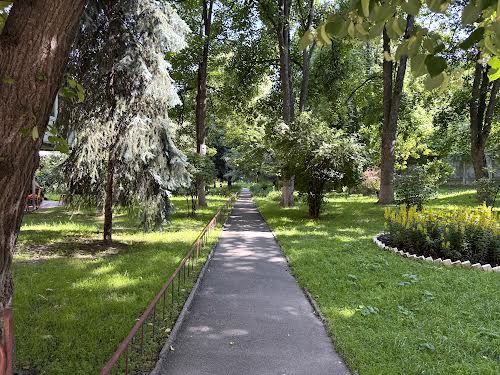 квартира за адресою Лаврська вул. (Січневого Повстання), 6