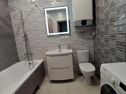 квартира за адресою Драгоманова, 4А