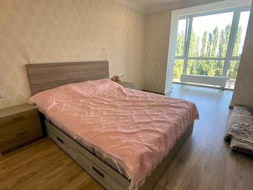 квартира за адресою Незалежності вул. (Титова), 26