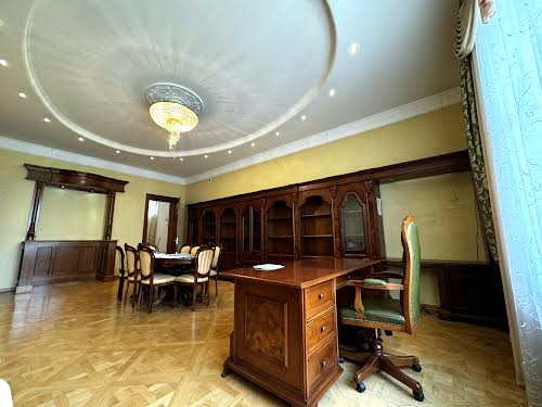 квартира по адресу Новаковского ул., 8