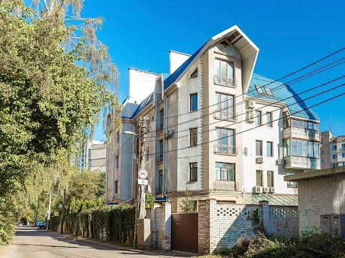квартира за адресою Клінічна вул., 28