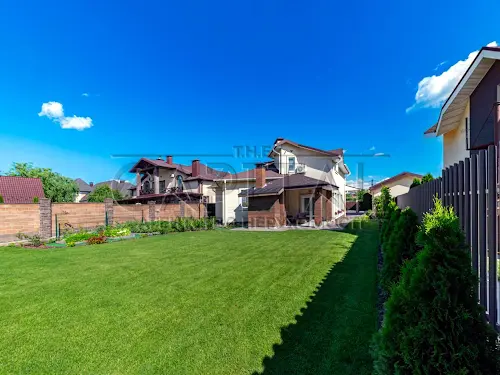 будинок за адресою Андріївська вул., 8