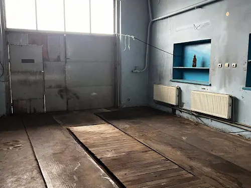 коммерческая по адресу Максима Железняка ул. (Громова), 138