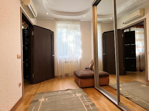 квартира за адресою Волинська вул., 8
