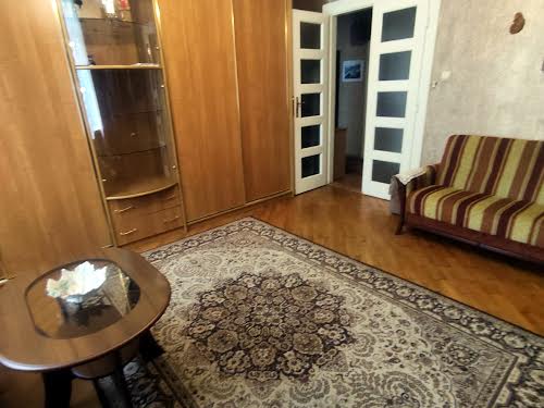 квартира за адресою Андрія Мельника вул. (), 18