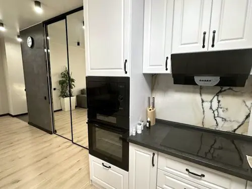 квартира за адресою Райдужна вул., 58