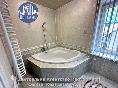 дом по адресу Головна, 115