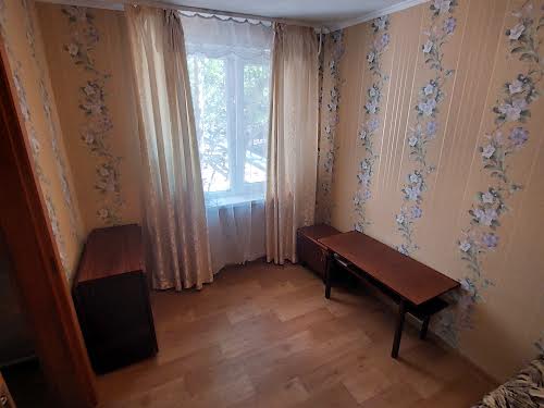 квартира за адресою Космонавтів вул., 146б