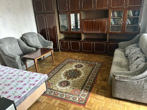 квартира за адресою Межигірська вул., 50