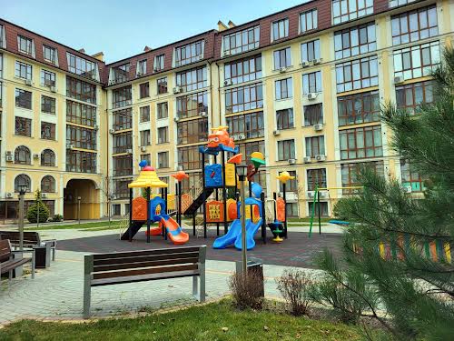 квартира за адресою Дача Ковалевського вул., 121