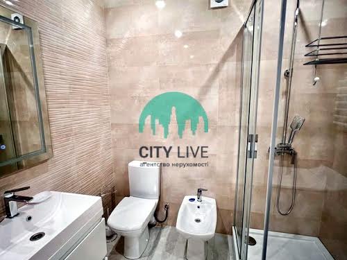 квартира за адресою Пасічна вул., 15, 15а, 15б