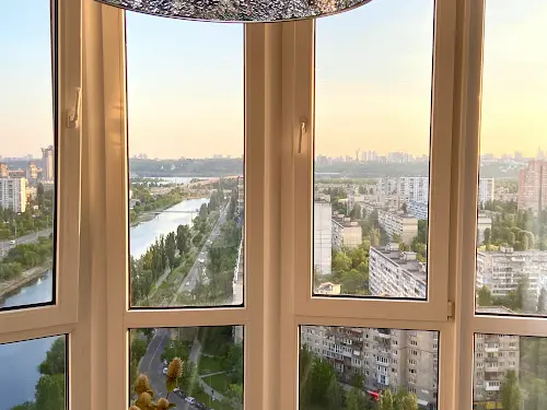 квартира за адресою Соборності просп. (Возз'єднання), 30-А