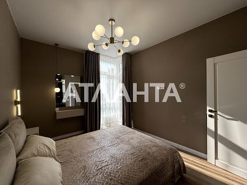 квартира за адресою Краснова вул., 3а