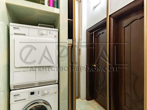 квартира за адресою Старонаводницька вул., 6Б