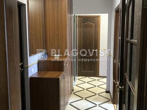 квартира за адресою Соснова вул., 10