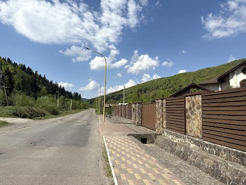 будинок за адресою Центральна