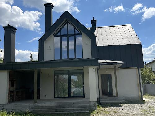 дом по адресу Українська ул.