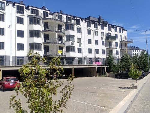 квартира за адресою Академіка Сахарова вул., 11